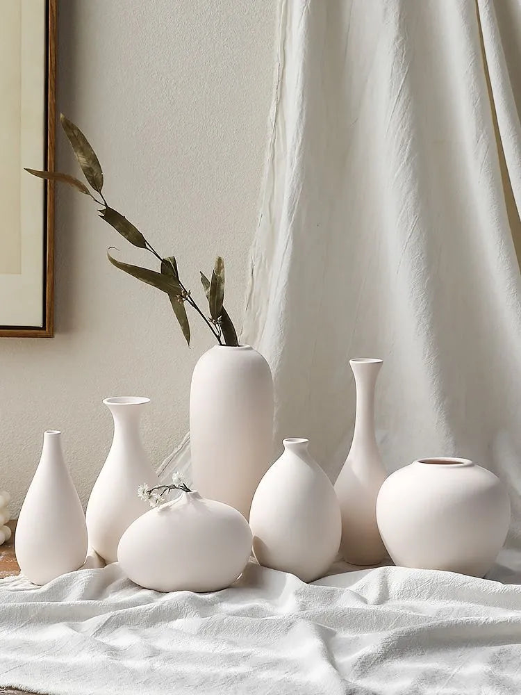 IKARYA Creative White Ceramic Chinese Vase